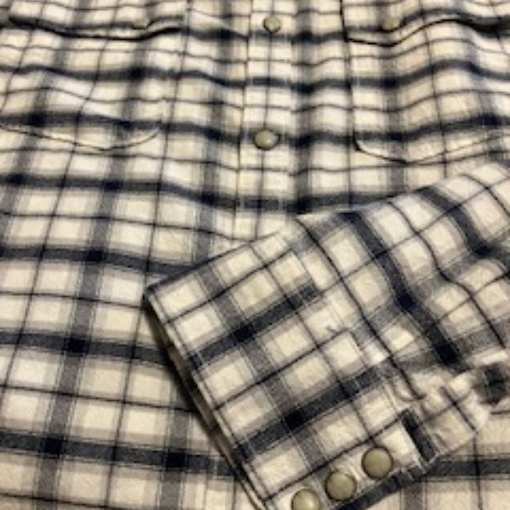 Lucky Brand L/S Snap Shirt  Size M  Classic Fit